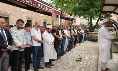 Trafik kazasında hayatını kaybeden Motosiklet tutkunu Mustafa Karaca son yolculuğuna uğurlandı