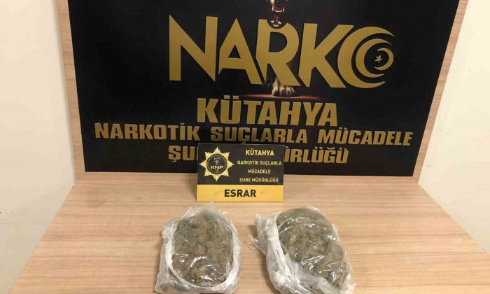Kütahya’da şüphe üzerine durdurulan araçta uyuşturucu ele geçirildi