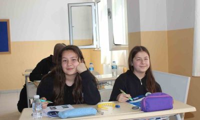 Kendisi 500 tam puan, ikizi ise 1 yanlışla 496 puan aldı