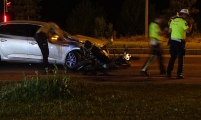 Otomobilin motosiklete çarptığı feci kaza : 2 ölü (Video Haber)