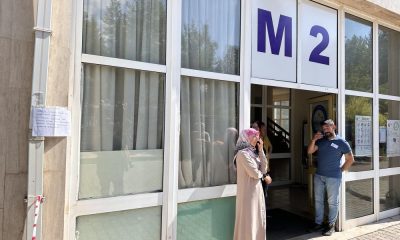 Emanet Telefonu veremeyen vatandaş okul kapısına not bıraktı