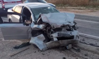 İki otomobil çarpıştı: 1 ölü, 2 yaralı