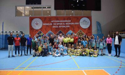 Afyonkarahisar’da Küçük Kızlar Futsal müsabakaları sona erdi