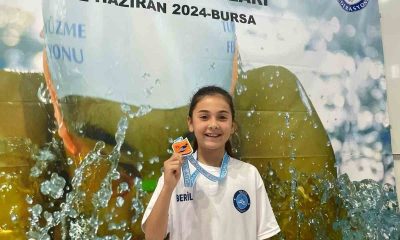 Başarılı yüzme sporcusu Türkiye 3’üncü oldu