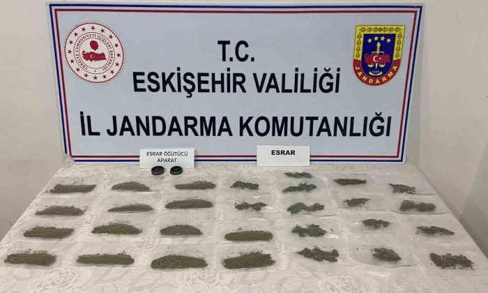 Jandarma ekiplerinden uyuşturucu madde operasyonu
