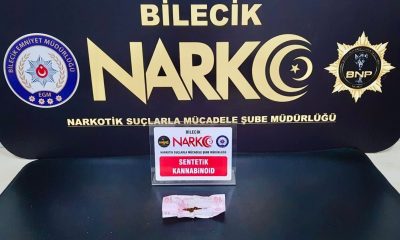 5 yıl hapis cezasıyla aranan şüpheli uyuşturucu madde ile yakalandı