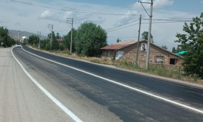 (ÖZEL) Aşırı sıcaklardan dolayı asfalt eridi