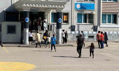 Afyonkarahisar’da LGS sınavı 6 bin 841 öğrencinin katılımı ile başladı