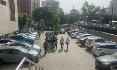 Bankadan aradığını söyleyerek vatandaşları 5 milyon TL dolandıran şüpheliler yakalandı