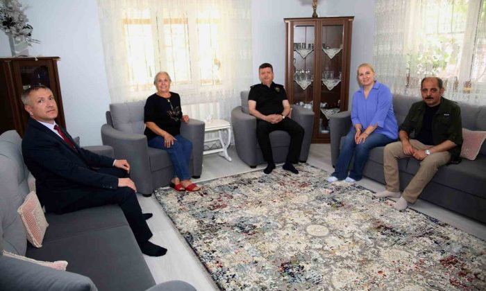 İl Emniyet Müdürü Ağırlar şehit ailesini ziyaret etti