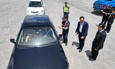 Kaymakam trafik denetimine katılıp, sürücüleri uyardı