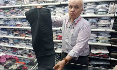 Babalar Günü için hediyelik giysi geleneğinin sona ermesi esnafı üzüyor