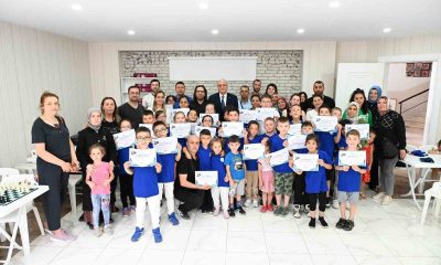 Satranç eğitimlerini başarıyla tamamladılar