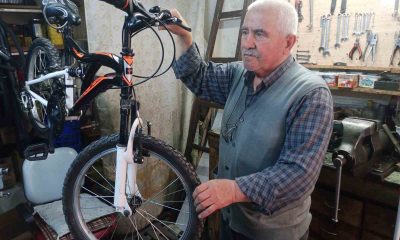 Emekli bisiklet sevdalısı ’Eskişehirliler en çok neden bisiklete biniyor’ sorusunu araştırdı