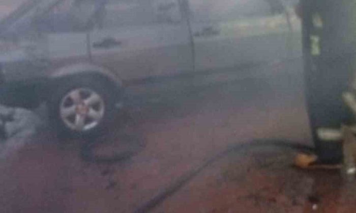 Otomobilin LPG tankı patladı, biri çocuk 3 kişi yaralandı