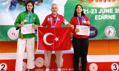 Kütahyalı sporcular Avrupa Kuraş Şampiyonasından 2 altın madalya ile döndü