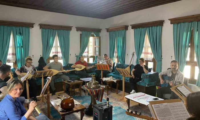 Müzik kurslarına  yoğun ilgi