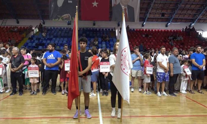 Kütahya’da Yaz Spor Okulları ve Engelsiz Spor Okulları açıldı