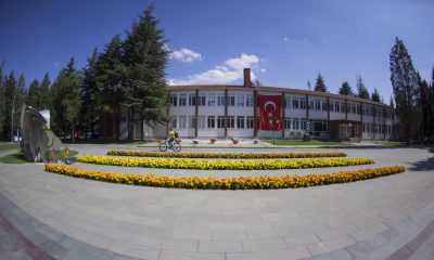 Anadolu Üniversitesi Hukuk Fakültesi adalet sistemine nitelikli mezunlar kazandırıyor