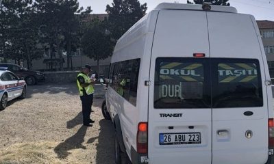 Jandarma ekipleri okul servislerini denetledi