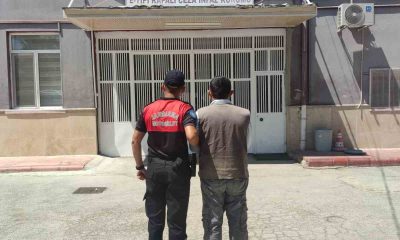 Hırsızlık suçundan aranan şahıs yakalandı