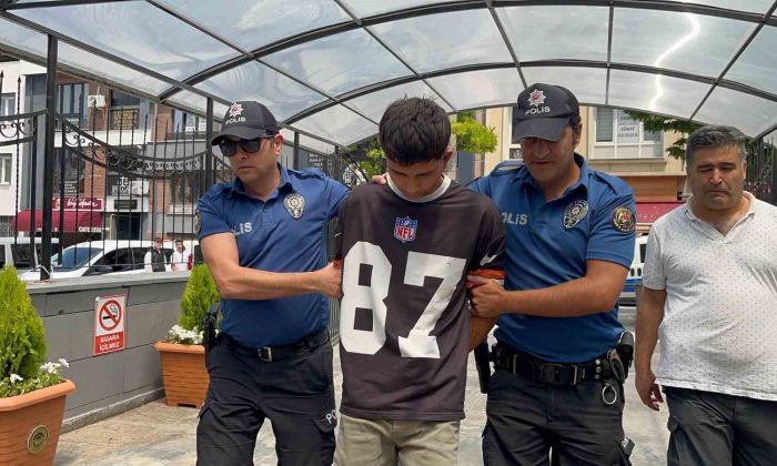 2 kişiyi bıçakla yaralayan yabancı uyruklu şahıs adliyeye sevk edildi