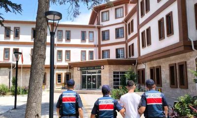 Kasten yaralama suçundan aranan şahıs tutuklandı