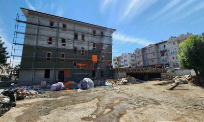 Müdür Başyiğit’ten inşaatı devam eden okulda inceleme