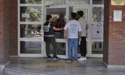 KPSS’ye saniyelerle geç kalan adaylar kapıdan geri döndü