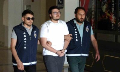 Kütahya’da annesini ve üvey babasını öldüren zanlı adliyeye sevk edildi