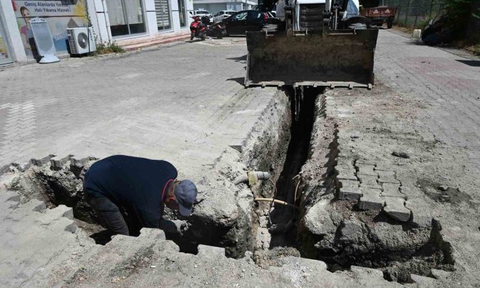 Bozüyük’te alt yapı çalışmaları devam ediyor