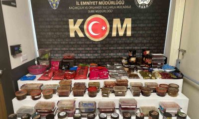 3 iş yerine baskın yapan ekipler 70 kilogram kaçak nargile tütünü ele geçirdi