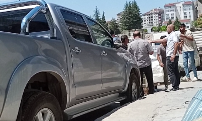 Sivil polisle esnaf arasında yol verme tartışması karakolda bitti