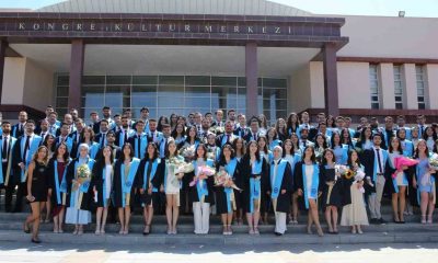 ESOGÜ Diş Hekimliği Fakültesi 2024 mezunlarını verdi
