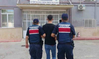 3 yıl 3 ay 29 gün hapis cezası ile aranan şahsı jandarma yakaladı