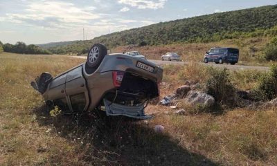 Bilecik’te takla atan otomobil şarampole yuvarlandı: 2 yaralı