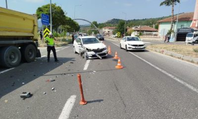 Otomobil ile tır çarpışırken, 1 kişi yaralandı