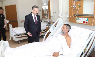 Vali Aksoy operasyonda yaralanan polis memurunu hastanede ziyaret etti