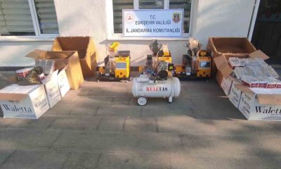 Kaçak sigara satışı yapan şahsa jandarma operasyonu