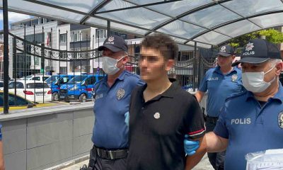 Bıçak zoruyla ticari taksi ve lüks otomobil gasp eden şüpheli, adliyeye sevk edildi