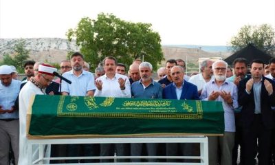 AK Parti Kurucular kurulu üyesinin cenazesine AK Parti’liler katılmadı !