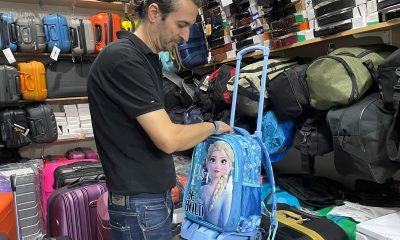 Okul çantalarının satışı başladı