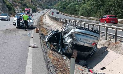 Kütahya’da iki otomobilin takla attığı kazada 6 kişi yaralandı