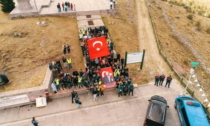 Bu sefer şehitler için motosiklet sürdüler