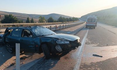Takla atan otomobilde 3 kişi yaralandı