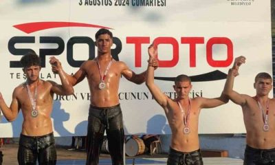 Afyonkarahisarlı pehlivanlar göz kamaştırdı