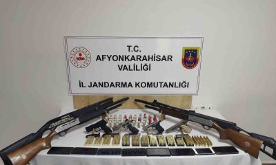 Düğün magandalarının evlerine jandarmadan şafak operasyonu