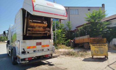 Osmaneli’nde tüm çöp konteynerleri temizlendi