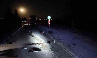 Motosikletin traktör römorkuna çarptığı kazada iki kişi öldü