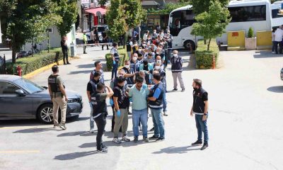 Eskişehir merkezli 11 ilde düzenlenen “Narkoçelik-34” operasyonlarında 103 şüpheli yakalandı, 100’ü tutuklandı